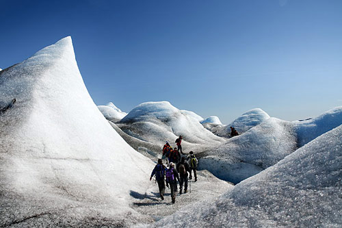 Учёные пробурили насквозь гренландский ледник